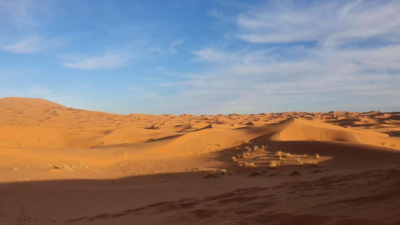 Desert Lover'S Luxury Camp Merzouga Bagian luar foto