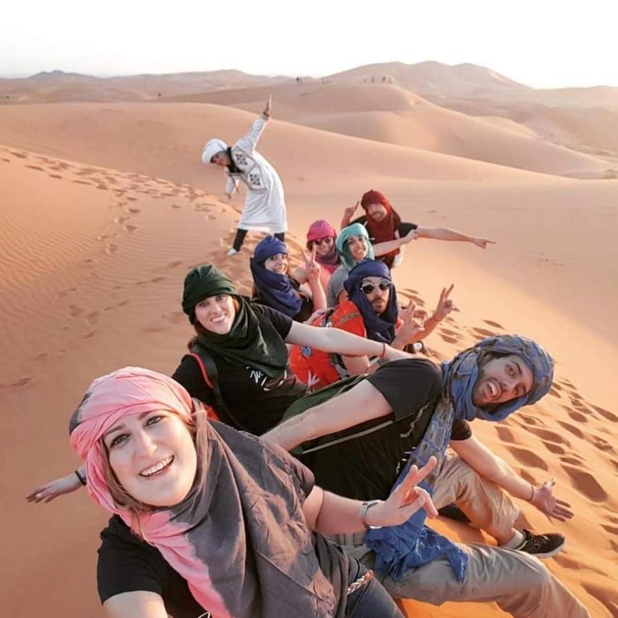 Desert Lover'S Luxury Camp Merzouga Bagian luar foto