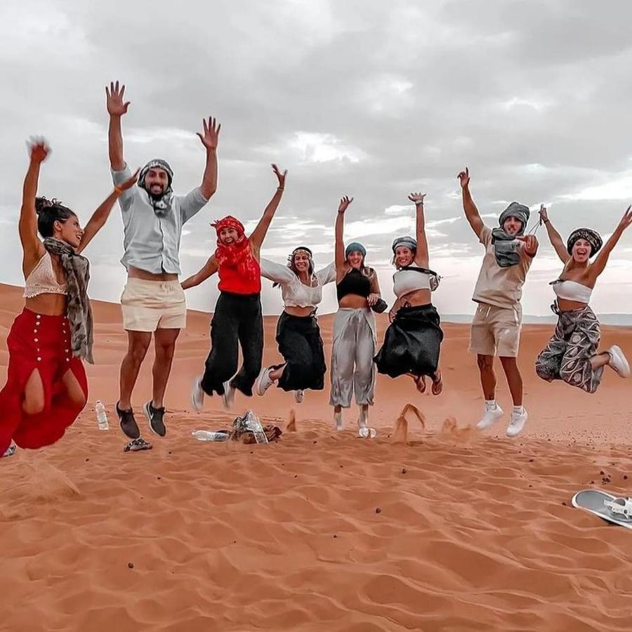 Desert Lover'S Luxury Camp Merzouga Bagian luar foto