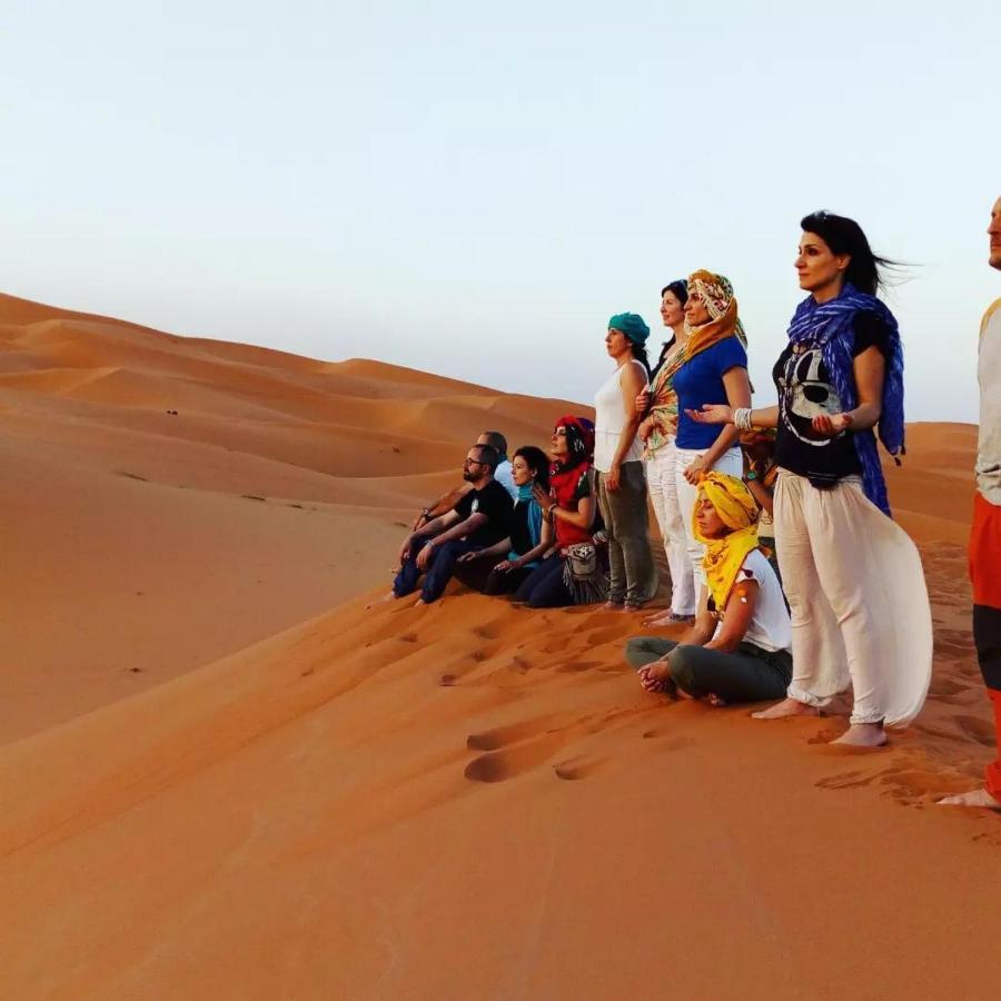 Desert Lover'S Luxury Camp Merzouga Bagian luar foto