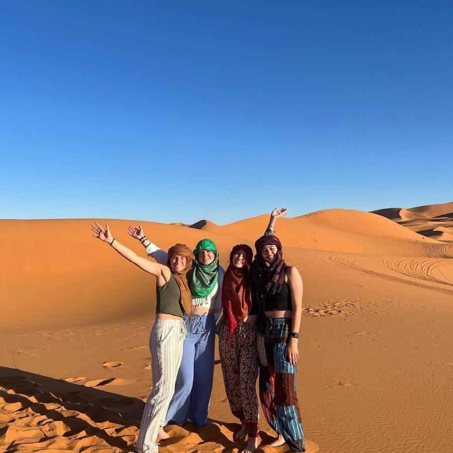 Desert Lover'S Luxury Camp Merzouga Bagian luar foto